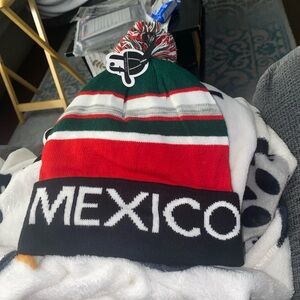 Mexico Pompom Plush Lining Knit Cap Beanie Knitted Warm Ski Winter Hat NWT
